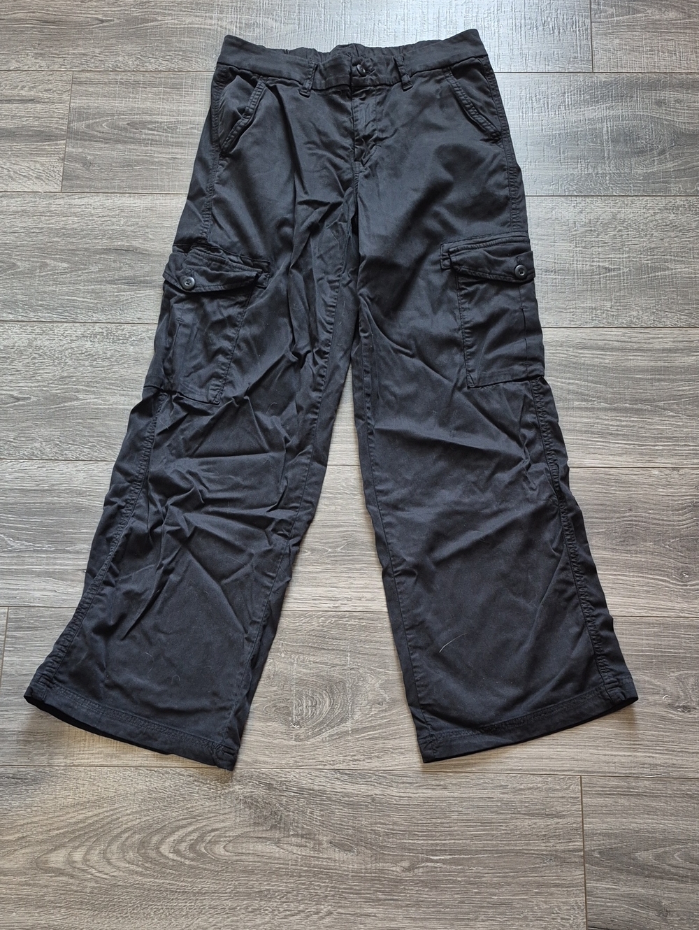 American Eagle Outfitters Womens Black Cargo Pants with Utility Pockets